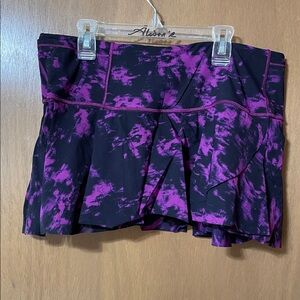 lululemon athletica Black & Purple Printed Circle Skirt